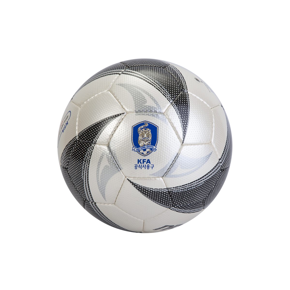 DELUXE White-Black B (JPG)